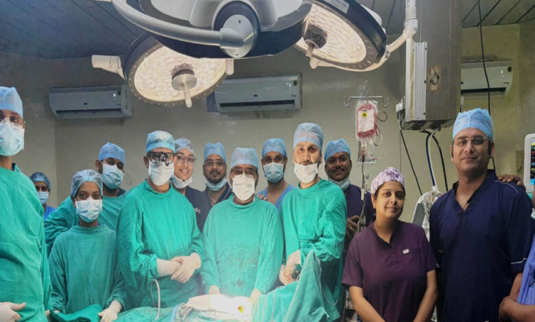 रायपुर-:-छाती-के-दुर्लभ-कैंसर-का-सफल-ऑपरेशन,-अम्बेडकर-अस्पताल-रायपुर-में-बची-मरीज-की-जान