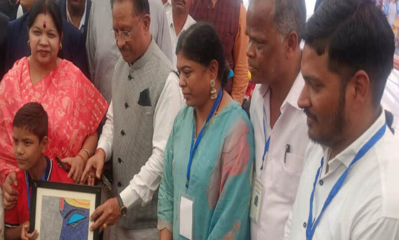 रायपुर-:-संवेदनशील-शासन-की-पहल-से-संवरता-भविष्य