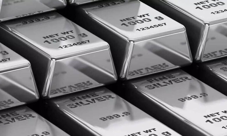 साल-के-आखिरी-दिन-चांदी-में-बड़ी-गिरावट,-₹18,000-तक-सस्ती-हुई-कीमत