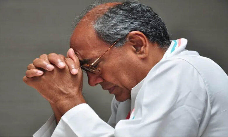 सरला-मिश्रा-हत्याकांड:-दिग्विजय-सिंह-को-कांग्रेस-से-हटाने-की-मांग,-जीतू-पटवारी-को-सौंपा-ज्ञापन