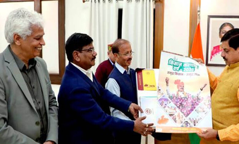 मुख्यमंत्री-डॉ.-यादव-ने-वर्ष-2026-के-शासकीय-कैलेंडर-का-किया-विमोचन