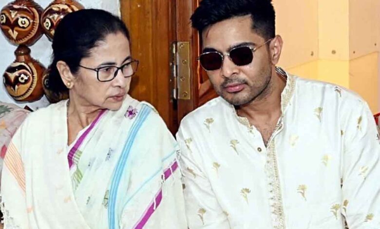 ममता-बनर्जी-के-भतीजे-अभिषेक-की-महीने-भर-की-यात्रा,-इसी-से-तय-होंगे-चुनावी-टिकट!