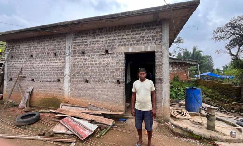 छत्तीसगढ़-के-जशपुर-में-गरीब-को-मिला-पक्का-घर,-प्रधानमंत्री-आवास-योजना-बनी-आर्थिक-कमजोर-परिवारों-की-ताकत