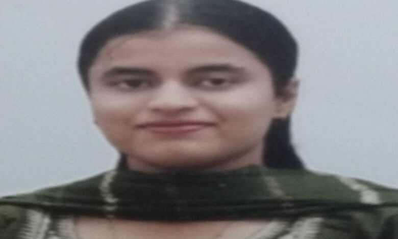 यही है अभ्युदय, जौनपुर के किसान की बेटी पूजा बनी असिस्टेंट कमांडेंट