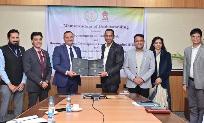 आवास-और-बुनियादी-ढांचा-विकास-के-लिए-एमओयू.-पर-हस्ताक्षर