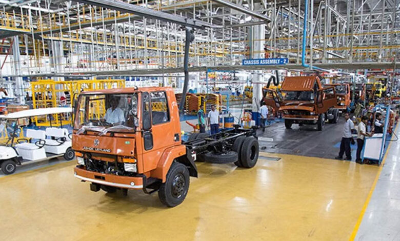 यूपी-में-खुल-रहे-रोजगार-के-अवसर,-युवाओं-को-मिलेगा-प्रशिक्षण-और-नौकरी