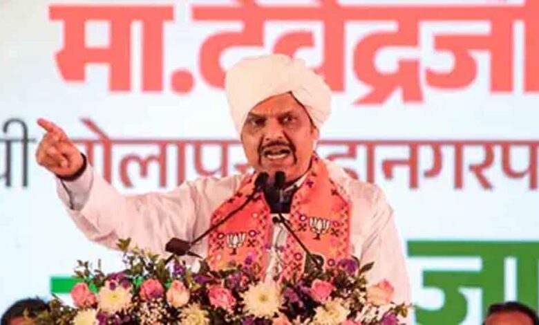 bmc-चुनाव:-महायुति-का-मेनिफेस्टो-जारी,-ai-से-बांग्लादेशी-घुसपैठियों-पर-रखी-जाएगी-नजर