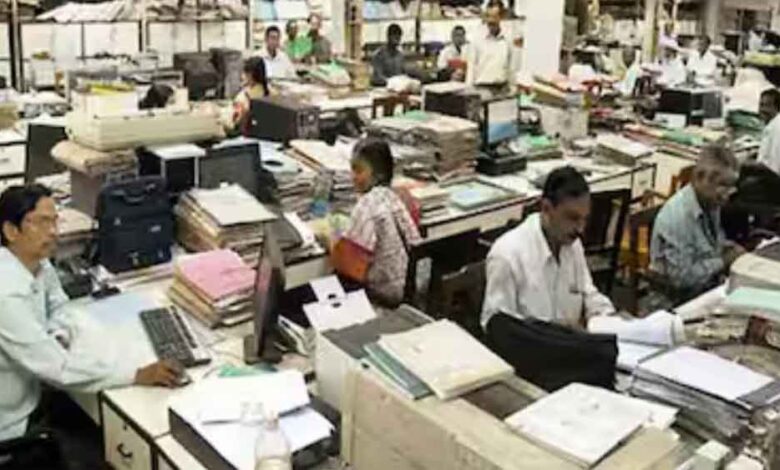 mp-के-सरकारी-कर्मचारियों-के-लिए-खुशखबरी,-400-करोड़-रुपये-का-एरियर-मिलेगा