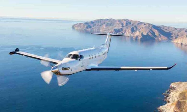 चार्टर्ड-विमान-से-दिल्ली-पहुंचे-विजय,-करूर-भगदड़-केस-में-cbi-के-सामने-पेश;-दफ्तर-के-बाहर-जुटी-भीड़