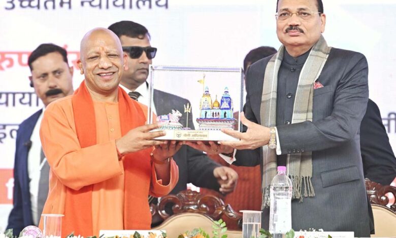 स्पेशल:-योगी-सरकार-के-जीरो-पावर्टी-अभियान-को-धार-देंगे-यूनिवसिर्टी-और-कॉलेज