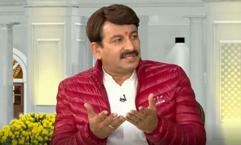 bjp-सांसद-मनोज-तिवारी-के-घर-चोरी,-पुराने-नौकर-ने-उड़ाए-5.4-लाख-रुपये,-ऐसे-आया-पुलिस-के-शिकंजे-में