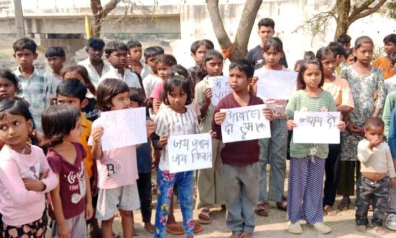 पांगरी-बांध-मुआवजा-विवाद:-बुरहानपुर-में-किसानों-के-बच्चों-ने-संभाला-मोर्चा,-दो-गुना-मुआवजे-की-मांग-तेज