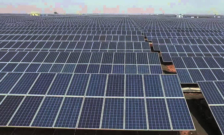 सौर-ऊर्जा-में-मध्यप्रदेश-की-प्रगति:-30%-से-ज्यादा-हरित-बिजली,-2030-तक-20-gw-का-लक्ष्य