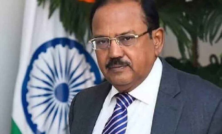 जब-अंडरकवर-ऑपरेशन-में-अजीत-डोभाल-से-बोला-पाकिस्तानी—‘तुम-हिंदू-हो,-जल्द-प्लास्टिक-सर्जरी-करा-लो’