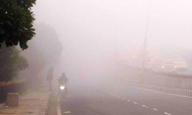 आज-रायपुर-में-मौसम-का-मिजाज-बदलेगा,-सुबह-धुंध,-दिन-में-हल्की-गर्मी,-रात-में-ठंड