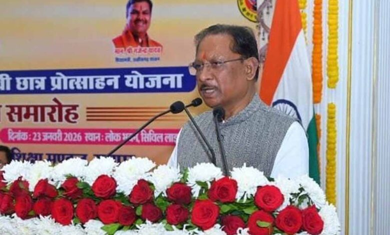 छत्तीसगढ़-की-महिला-पत्रकारों-का-पहला-अध्ययन-भ्रमण,-खुशियों-के-साथ-मुख्यमंत्री-को-आभार