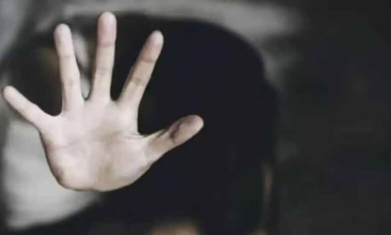 सागर-में-युवक-संग-घूमने-गई-छात्रा-का-अपहरण-कर-जंगल-में-सामूहिक-दुष्कर्म,-दो-आरोपित-गिरफ्तार