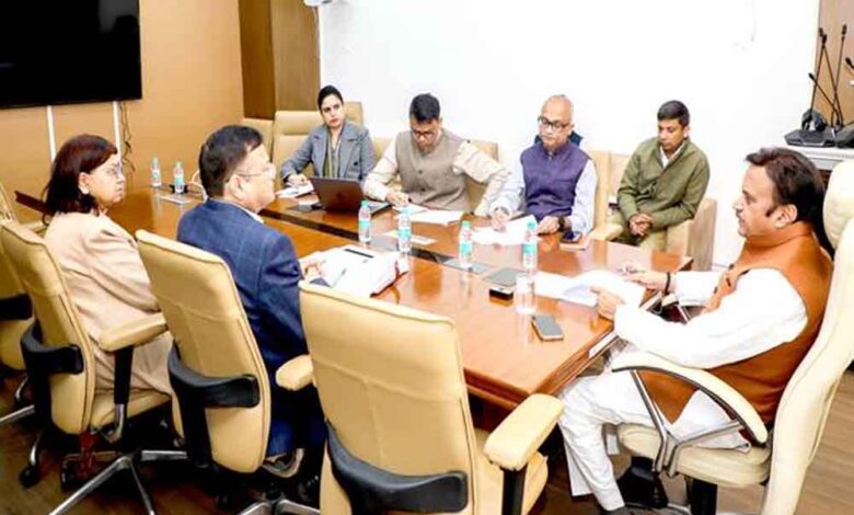 पीएससी-एवं-कर्मचारी-चयन-मंडल-के-माध्यम-से-की-जा-रही-भर्ती-प्रक्रिया-की-नियमित-करें-समीक्षा-:-उप-मुख्यमंत्री-शुक्ल