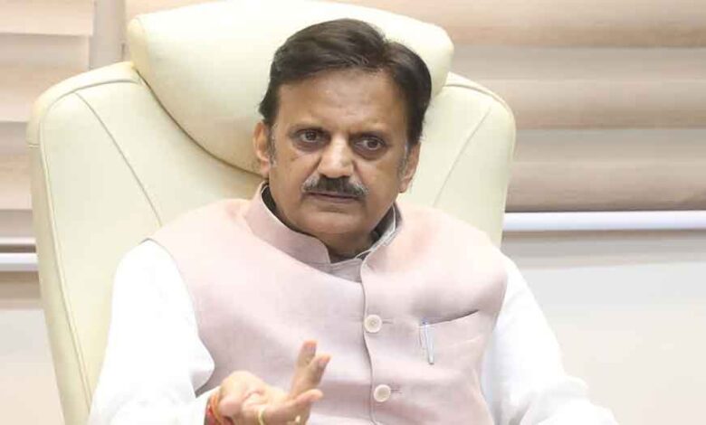 स्वास्थ्य,-शिक्षा-और-अधोसंरचना-में-ऐतिहासिक-प्रगति-की-ओर-मध्यप्रदेश-:-उप-मुख्यमंत्री-शुक्ल