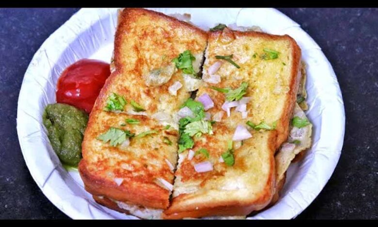 5-मिनट-में-झटपट-तैयार-करें-चीजी-ब्रेड-आमलेट,-स्वाद-ऐसा-कि-दिल-खुश-हो-जाए