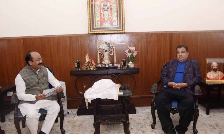 नई-दिल्ली-में-डिप्टी-सीएम-अरुण-साव-की-केंद्रीय-मंत्री-नितिन-गडकरी-से-अहम-मुलाकात