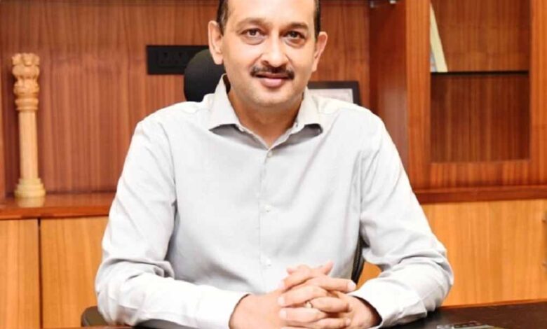 ई-ऑफिस-में-उत्कृष्ट-प्रदर्शन:-मुख्य-सचिव-विकासशील-ने-अधिकारी-कर्मचारियों-को-किया-सम्मानित