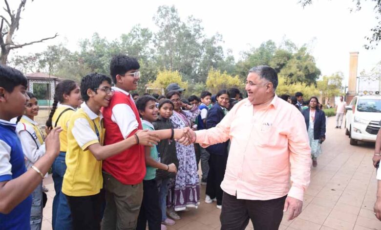 पर्यटन-को-मिलेगी-नई-दिशा:-नंदनवन-जंगल-सफारी-पहुंचे-मंत्री-राजेश-अग्रवाल