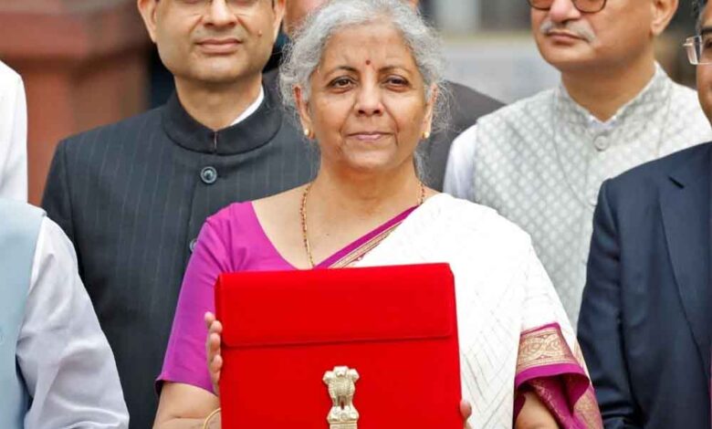 बजट-2026:-टैक्सपेयर्स-को-मिल-सकता-है-बड़ा-तोहफा,-आर्थिक-सर्वे-में-इन-बदलावों-का-संकेत