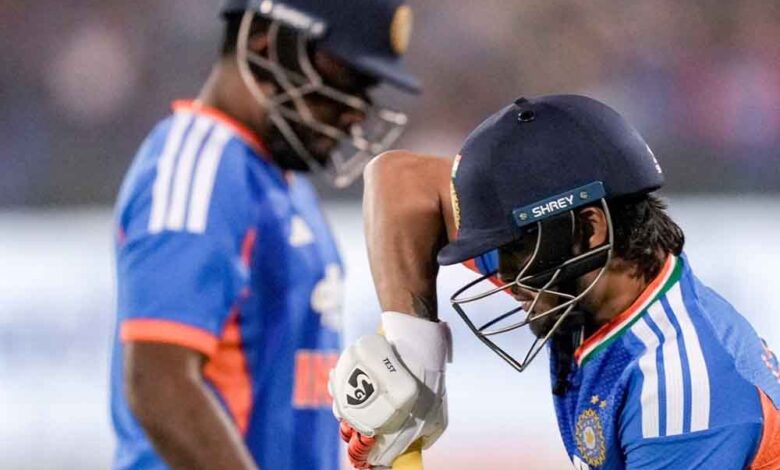 किस्मत-ने-दिया-धोखा!-संजू-सैमसन-की-फ्लॉप-पारी-पर-शशि-थरूर-का-तंज,-ईशान-किशन-की-जमकर-सराहना