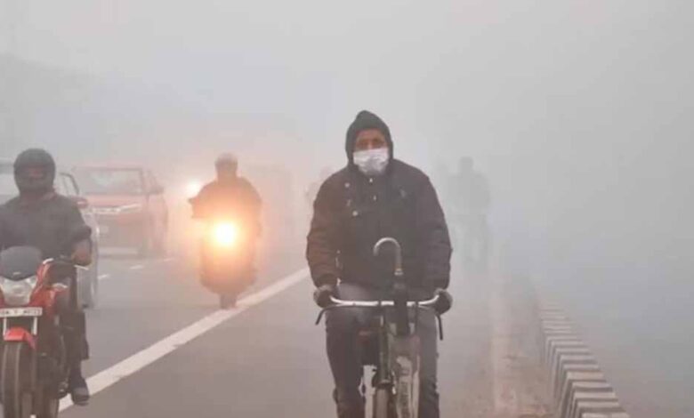 मध्यप्रदेश-में-भारी-बारिश-का-अलर्ट,-25-जिलों-में-चेतावनी,-ग्वालियर-में-बूंदाबांदी,-सीहोर-और-मुरैना-में-घना-कोहरा