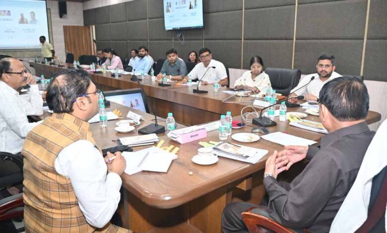 बीते-दो-वर्षों-में-800-करोड़-से-अधिक-की-राशि-श्रमिकों-के-खातों-में-जमा