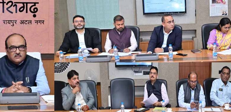 मुख्य-सचिव-ने-रेल-परियोजनाओं-की-समीक्षा-की