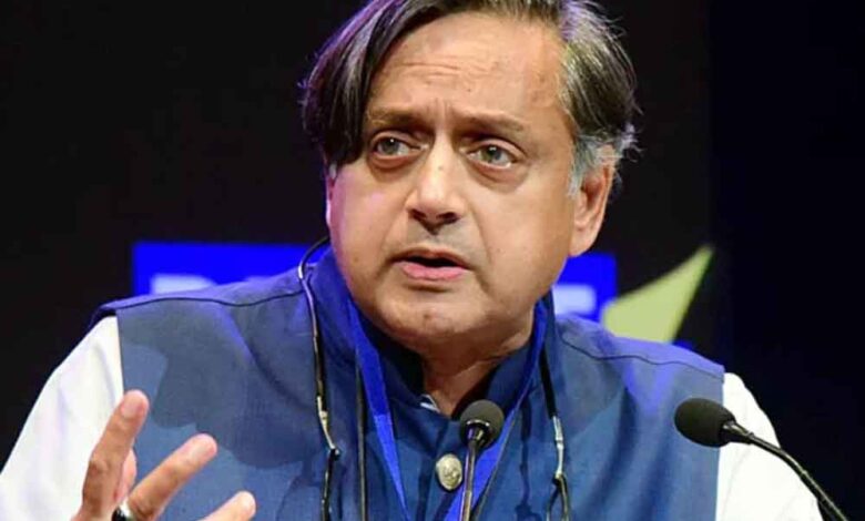 जश्न-तो-मनाएंगे,-लेकिन-सच-भी-बताइए…-भारत-अमेरिका-ट्रेड-डील-पर-थरूर-के-मोदी-सरकार-से-कड़े-सवाल