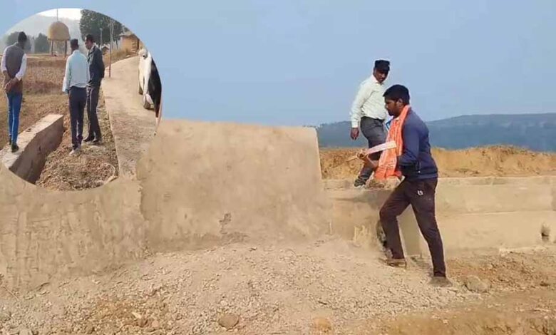 विधायक-ने-गुणवत्ताहीन-निर्माण-को-तुड़वाया,-भ्रष्ट-ठेकेदार-का-कारनामा-उजागर