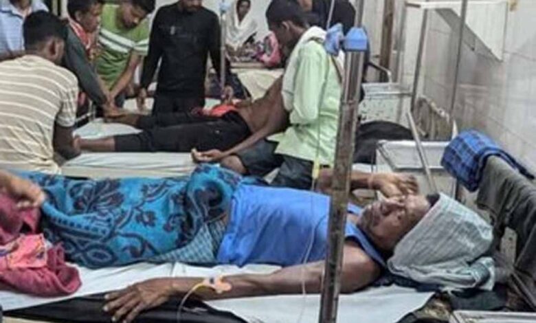 कलेक्टर-ने-cho-को-नौकरी-से-किया-बाहर,-स्वास्थ्य-केंद्र-में-गंभीर-लापरवाही-पर-कार्रवाई