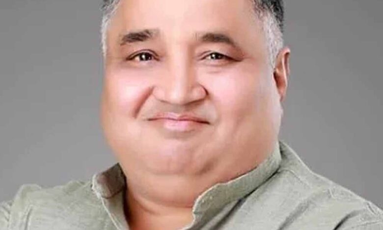 यात्रियों-की-सुविधा-में-नया-आयाम-:-पर्यटन-मंत्री-राजेश-अग्रवाल-के-प्रयास-से-अंबिकापुर-दुर्ग-एक्सप्रेस-अब-रायपुर-स्टेशन-के-प्लेटफॉर्म-1-से-चलेगी