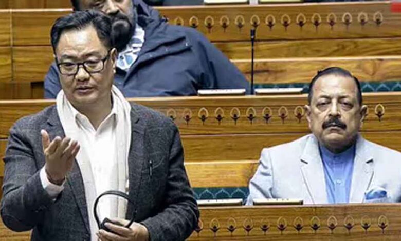 हम-लोग-भी-थक-गए-हैं,-वो-बोलते-ही-नहीं-—-राहुल-के-आरोपों-पर-किरेन-रिजिजू-का-तीखा-तंज