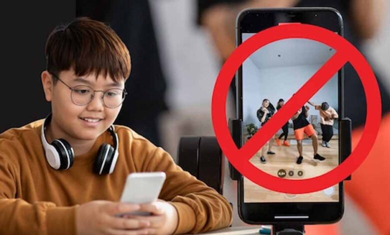 ऑस्ट्रेलिया-के-बाद-यूरोप-में-सख्ती,-स्पेन-और-ग्रीस-में-बच्चों-के-लिए-सोशल-मीडिया-बैन-की-तैयारी