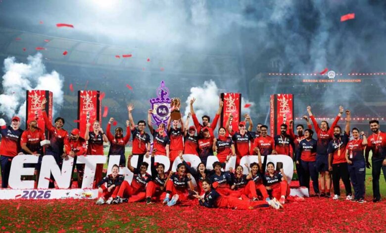 wpl:-rcb-ने-दूसरी-बार-चैंपियन-बनने-का-किया-कारनामा,-दिल्ली-को-फाइनल-में-हराया