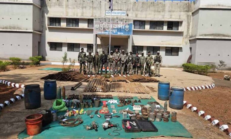 अबूझमाड़ में हथियार फैक्ट्री और विस्फोटक जखीरा बरामद, नक्सलियों के डंप पर बड़ी कार्रवाई