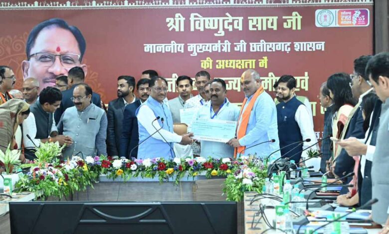 स्थानीय जरूरतों और जन आकांक्षा के अनुरूप स्वीकृत होंगे विकास कार्य: मुख्यमंत्री  विष्णु देव साय