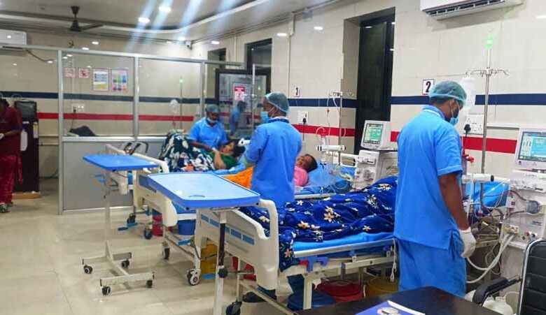 मनेंद्रगढ़ में प्रधानमंत्री राष्ट्रीय डायलिसिस कार्यक्रम से मरीजों को मिल रही है बड़ी राहत
