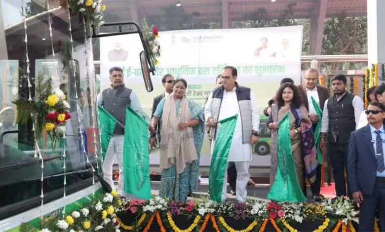 दिल्लीवालों-को-मिलीं-500-नई-इलेक्ट्रिक-बसें,-दिल्ली–पानीपत-बस-सेवा-की-भी-वापसी