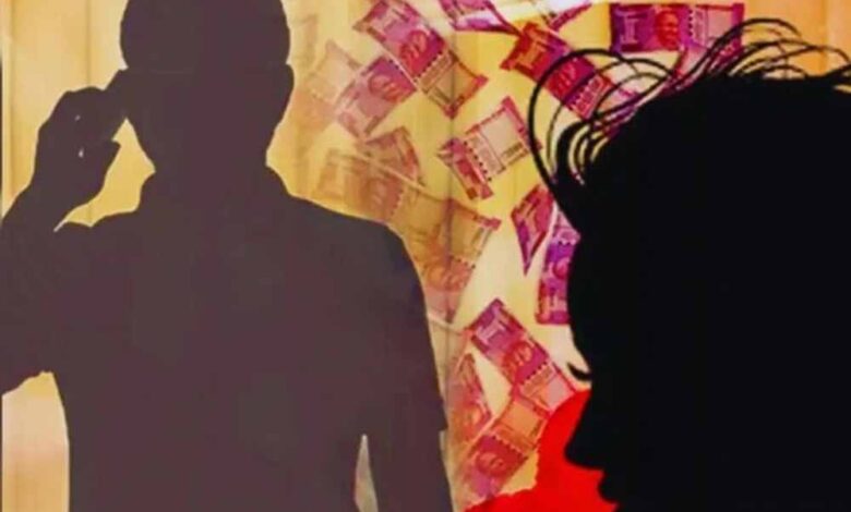 शिवपुरी-में-हनीट्रैप-गिरोह-पकड़ा-गया:-पति-तलाशता-था-शिकार,-पत्नी-डालती-थी-डोरे