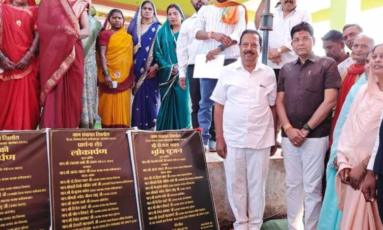 सरकार-प्रदेश-का-कर-रही-है-सर्वांगीण-विकास-मंत्री-टंक-राम-वर्मा-सरकार-प्रदेश-का-कर-रही-है-सर्वांगीण-विकास