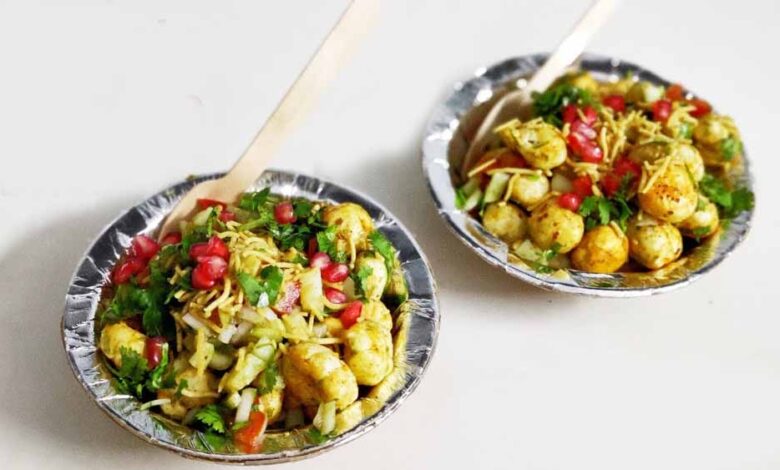 मिनटों-में-बने-स्वादिष्ट-और-हेल्दी-मखाना-भेल