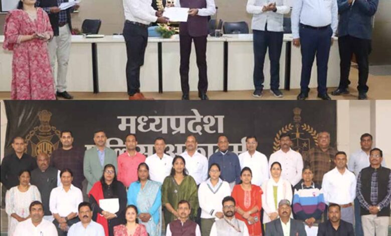 पुलिस-अधिकारियों-की-विधिक-दक्षता-बढ़ाने-के-लिये-मध्‍यप्रदेश-पुलिस-अकादमी-भोपाल-में-2-दिवसीय-सेमिनार-संपन्न