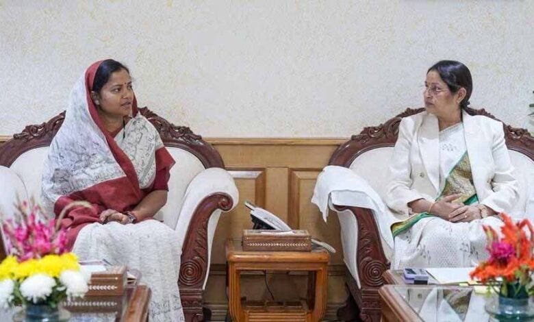 महतारी-गौरव-वर्ष’-मना-रहा-छत्तीसगढ़:-मंत्री-लक्ष्मी-राजवाड़े-ने-केंद्रीय-मंत्री-अन्नपूर्णा-देवी-को-दी-जानकारी