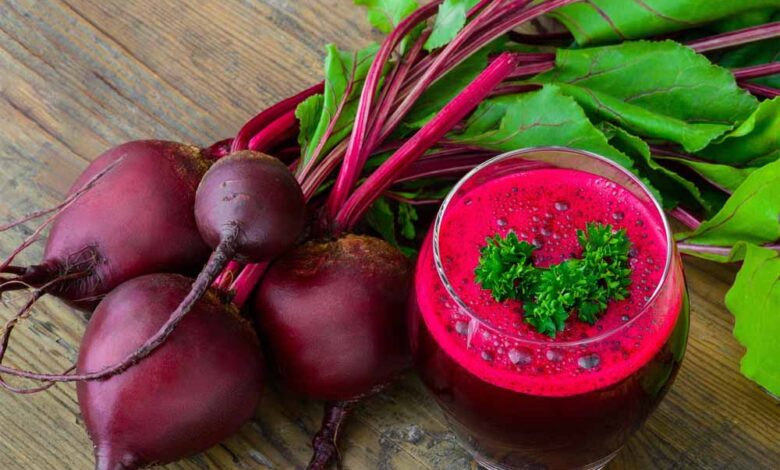मानसून-में-सेहत-का-रामबाण-उपाय:-चुकंदर-के-जूस-से-दूर-करें-खून-की-कमी,-बढ़ाएं-शरीर-की-ताकत