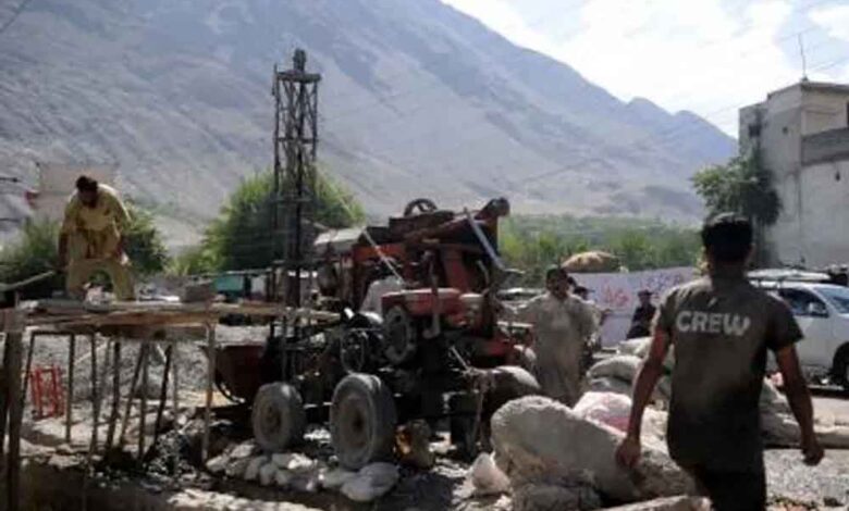 गिलगित-बाल्टिस्तान-के-रेअर-अर्थ-मिनरल्स-पर-पाकिस्तान-की-नजर,-स्थानीयों-पर-सेना-के-अत्याचार-का-आरोप